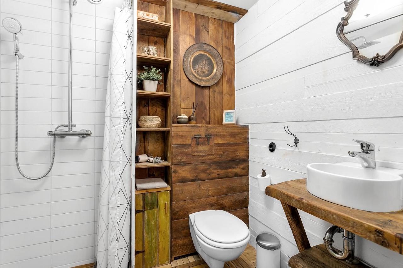 Ferienwohnung Rustic Retreat In The Center Of Reykjavík Exterior foto